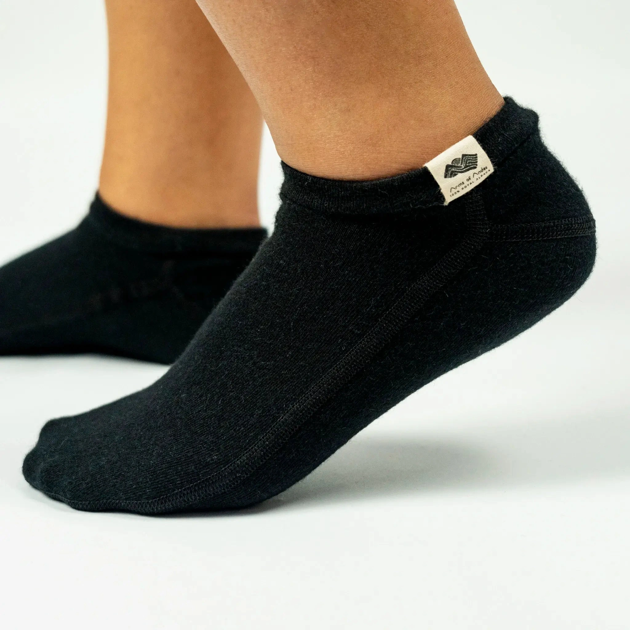 Cozy Alpaca Wool Slipper Socks - Perfect Warmth for Everyone!
